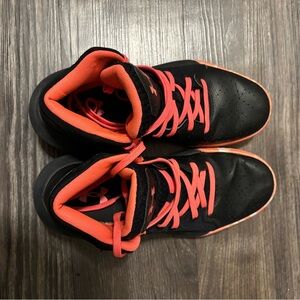 Under Armour Kids Black and Coral Sneakers